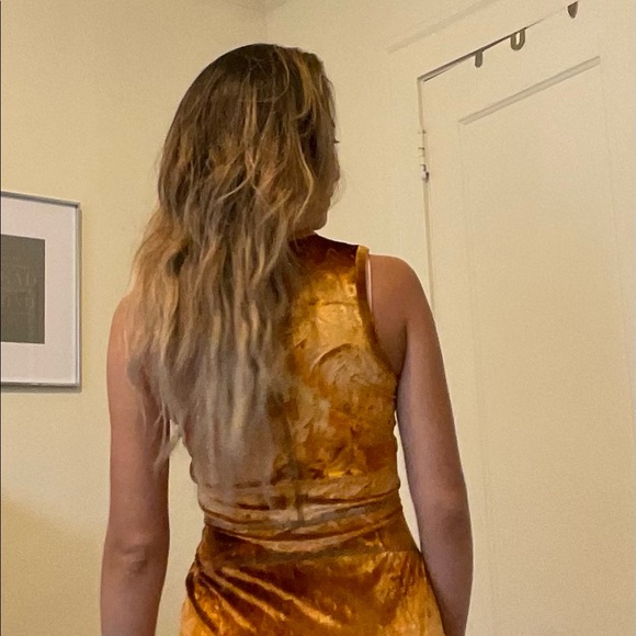 Dress by Aritzia - Picture 3 of 6